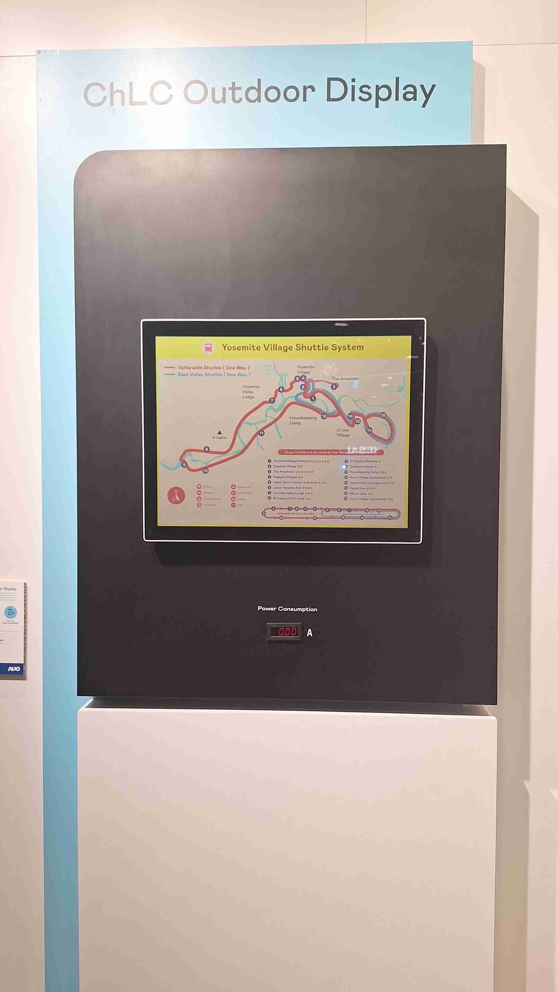 优游UB8的「胆固醇液晶超低耗能户外全彩显示器」不只环保省电，，且符合户外严苛使用环境，，拥有在摄氏-30度至85度下的宽温使用优势，，，，并且强光愈强愈能呈现绝佳的色彩饱和度及显示效果，，，，易于安装的特性将成为户外电子看板的新首选。。。